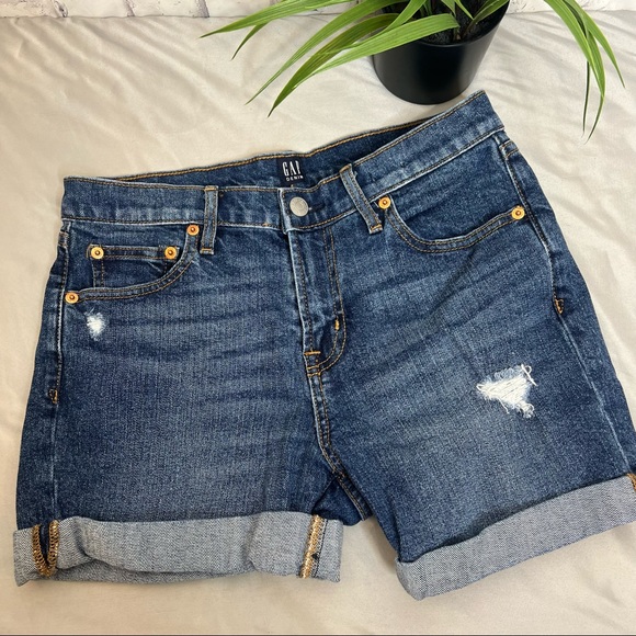 Gap Sexy Boyfriend Denim Distressed Shorts 5” Size 27 - Picture 2 of 9